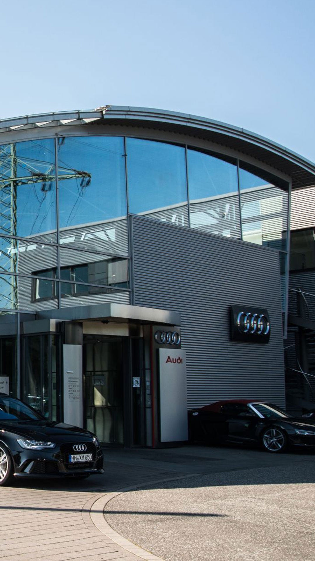 Außenansicht Audi Hamburg Mitte