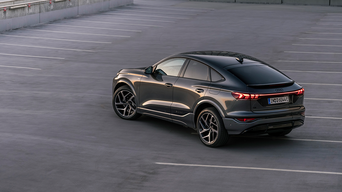 What makes the Audi Q6 Sportback e-tron the perfect travel companion