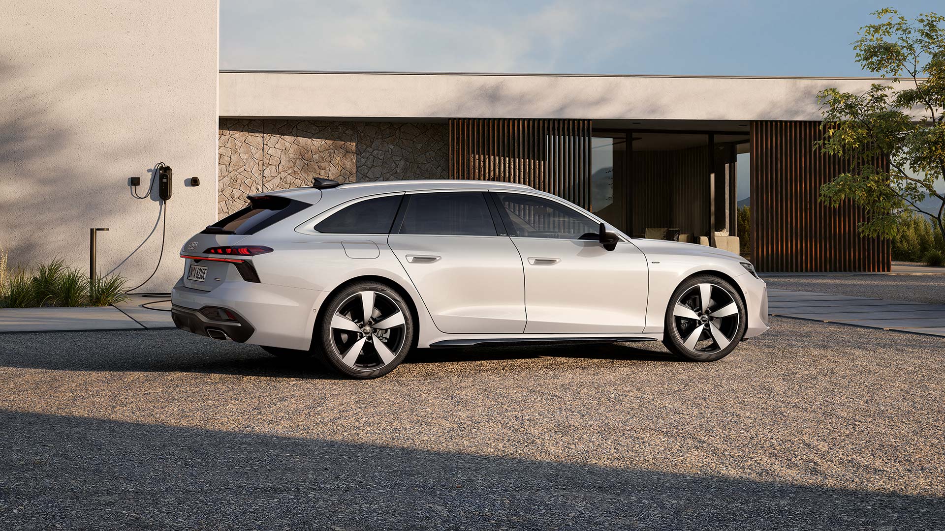 Audi A6 Avant e-hybrid