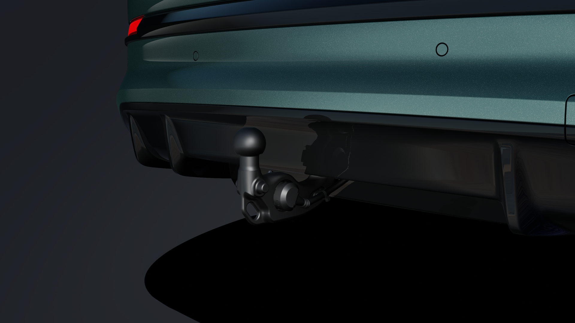 Close-up van de achterkant, met de nadruk op de trekhaak.