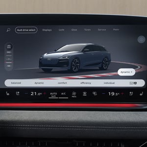Nahaufnahme des Displays, auf welchem die Auswahl des Audi drive select-Modus gezeigt wird.