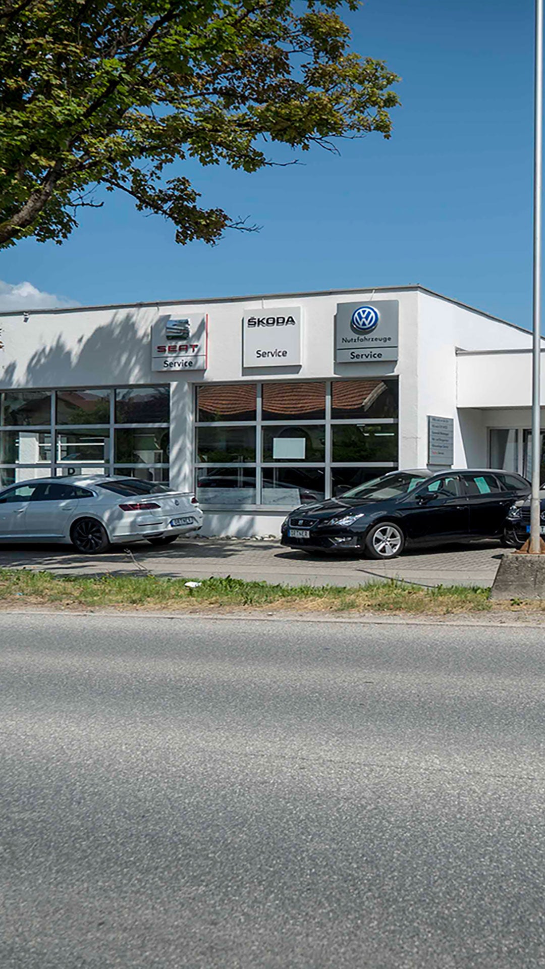Außenansicht Autohaus Anton Ortner GmbH &.Co. KG