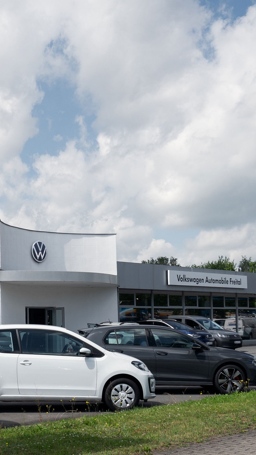 Außenansicht Volkswagen Automobile Freital