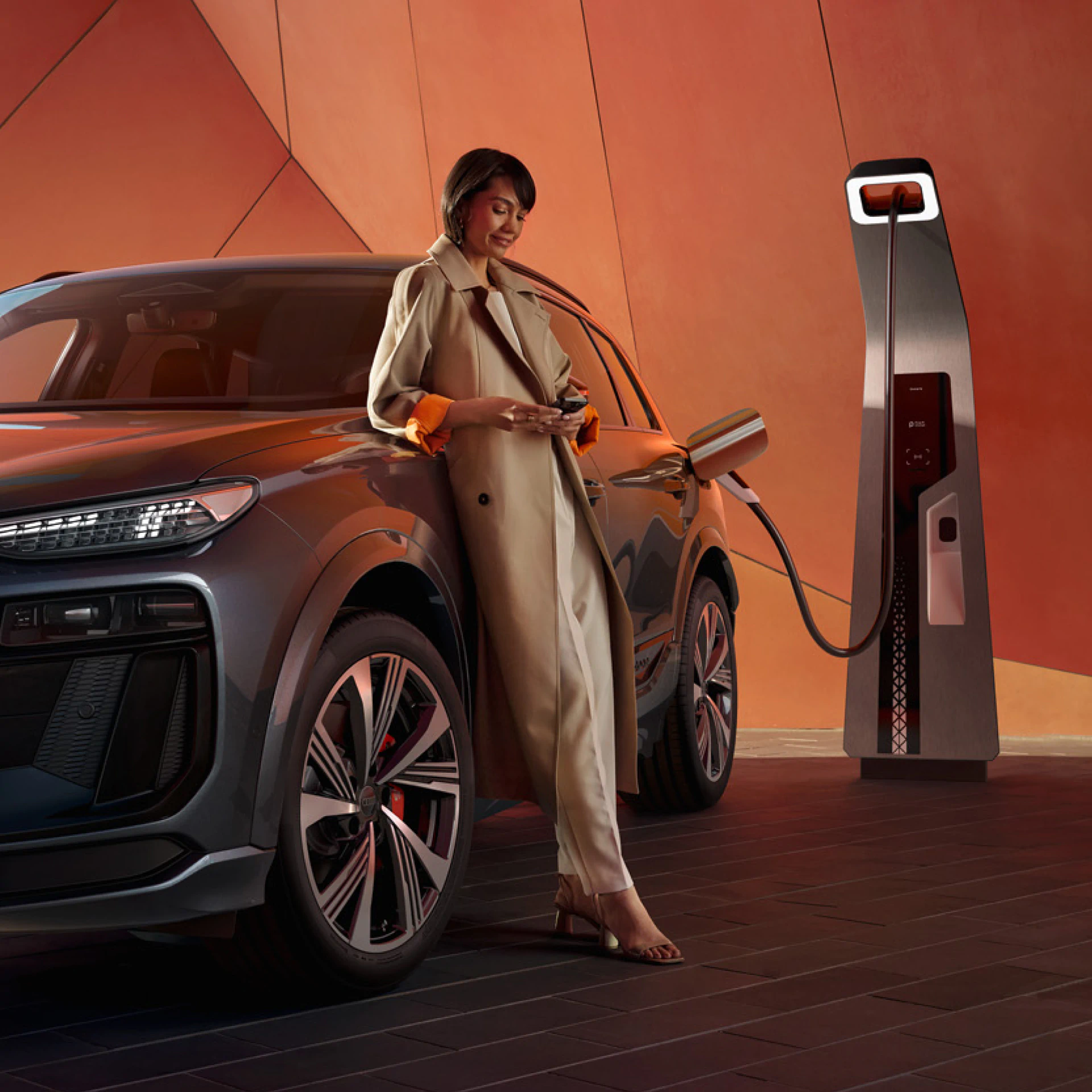 Front view of the Audi SQ6 e-tron