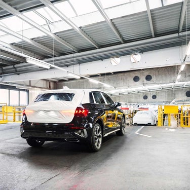 Auto in Auslieferung