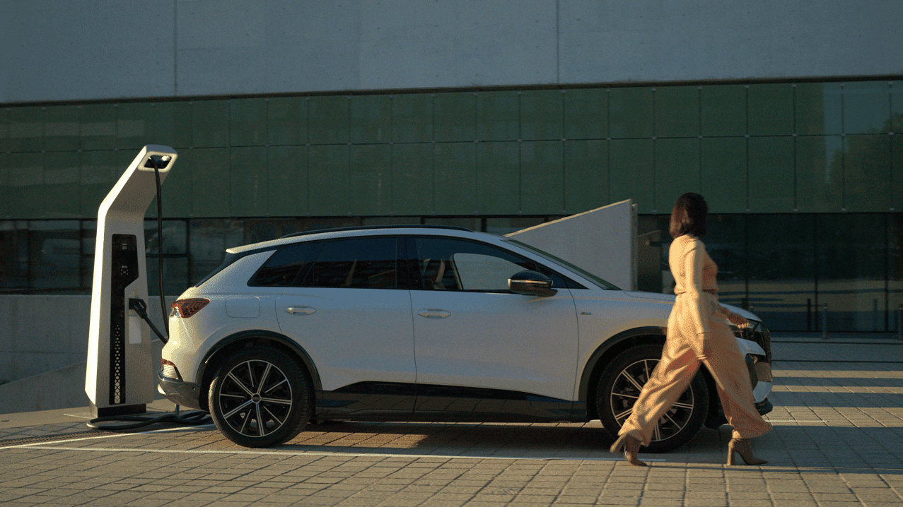 Foto de un coche SUV Audi Q4 e-tron