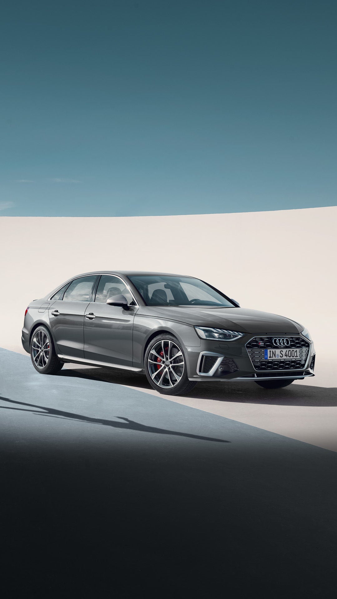 Vista lateral Audi S4 