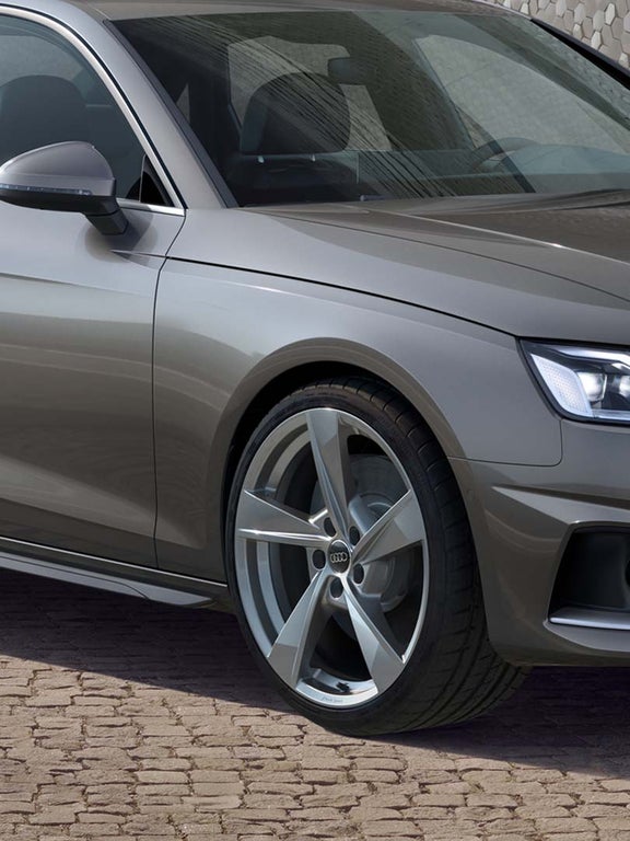 Wheels Audi A4 Sedan
