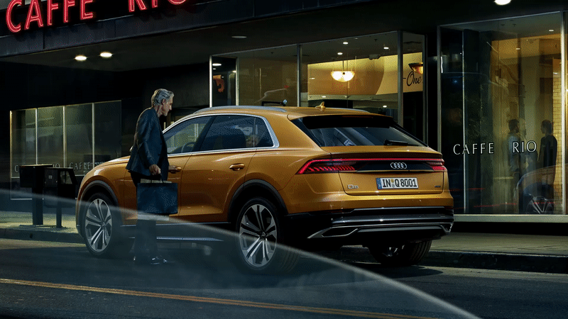 audi_q8_2.gif