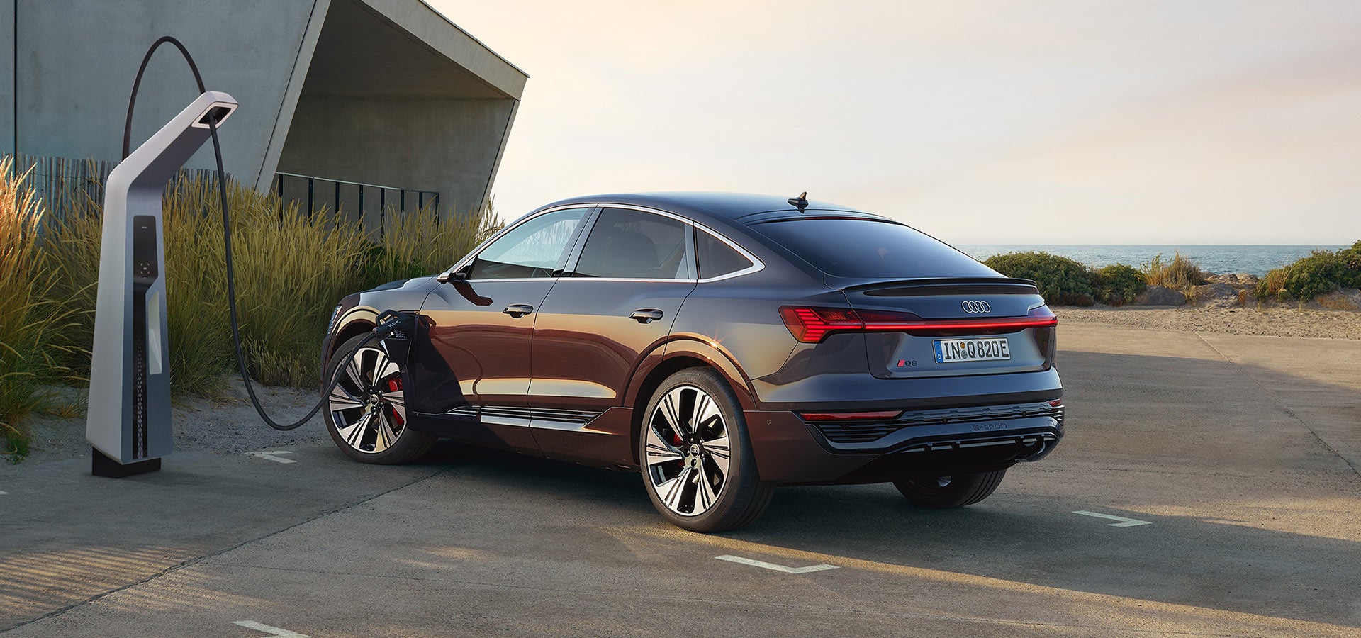Audi Q8 Sportback e-tron specifications and brochure