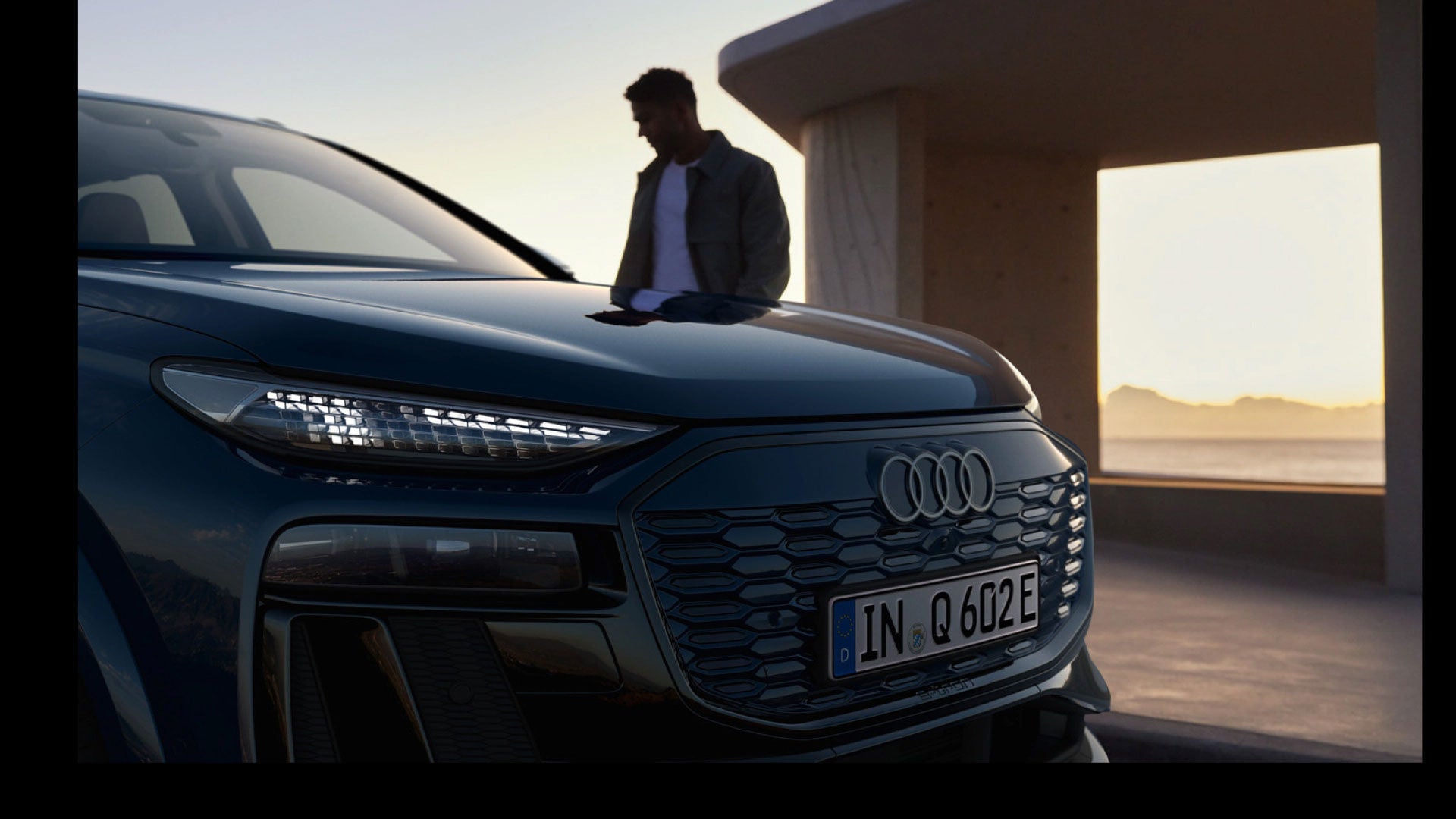 Front Audi Q6 e-tron. 