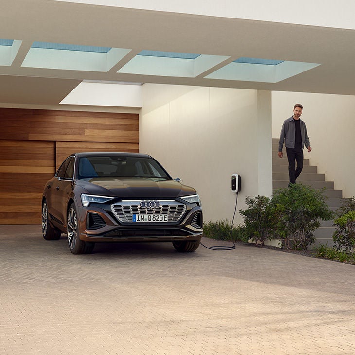 Foto del configurador del Audi Q8 Sportback e-tron. 