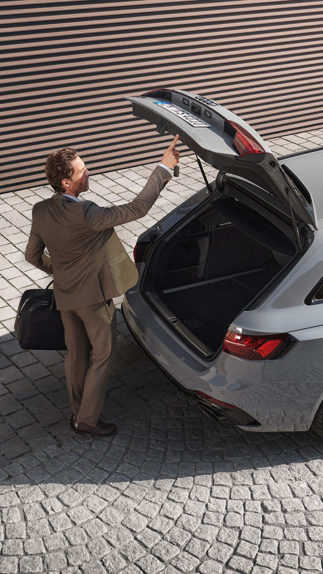 RS 4 Avant luggage compartment