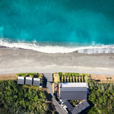 Placeholder alt text