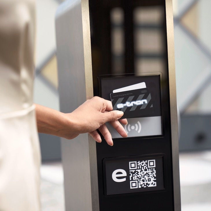 carte e-tron charging service