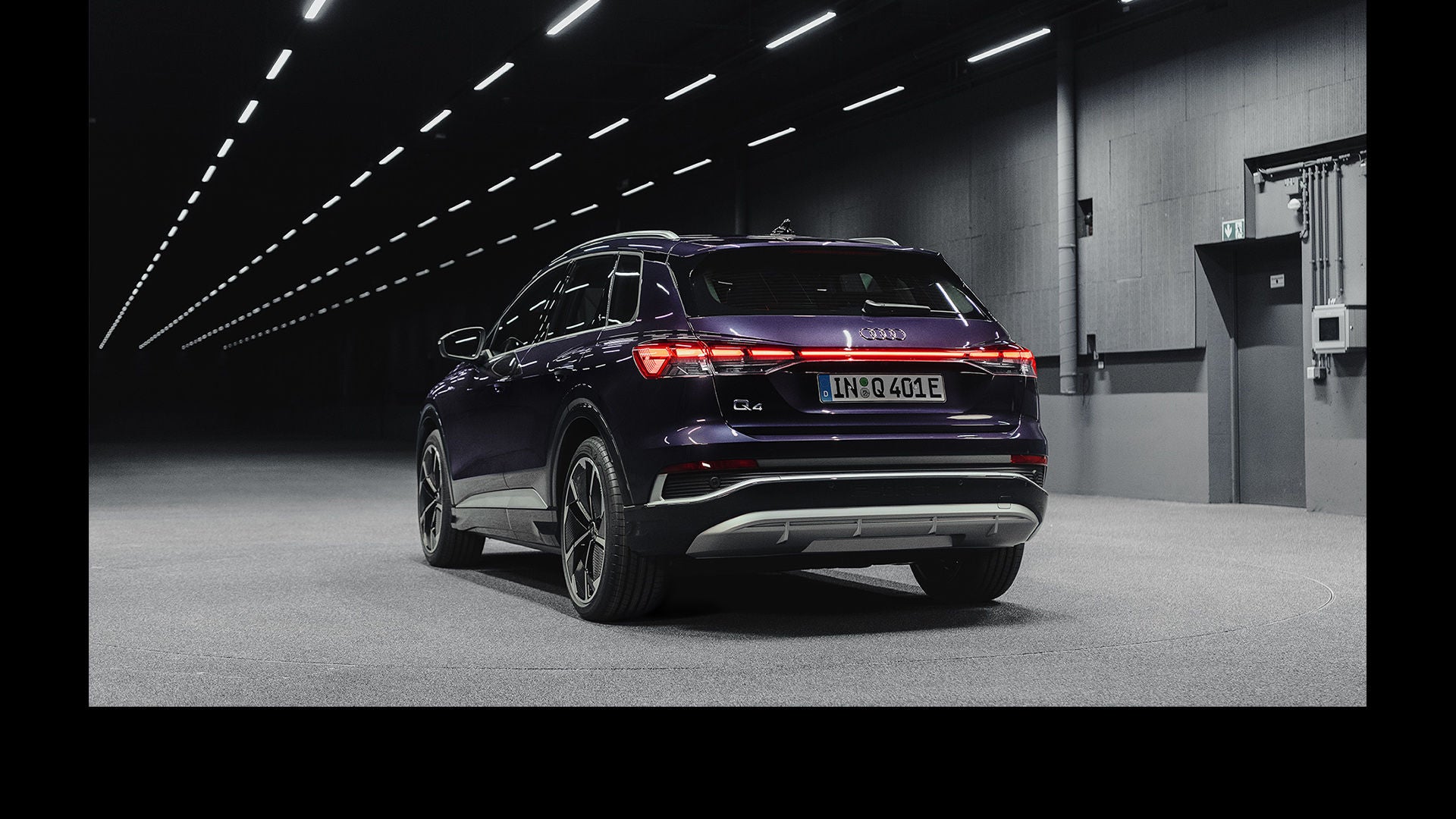 El nuevo Audi Q4 e-tron en el túnel ligero