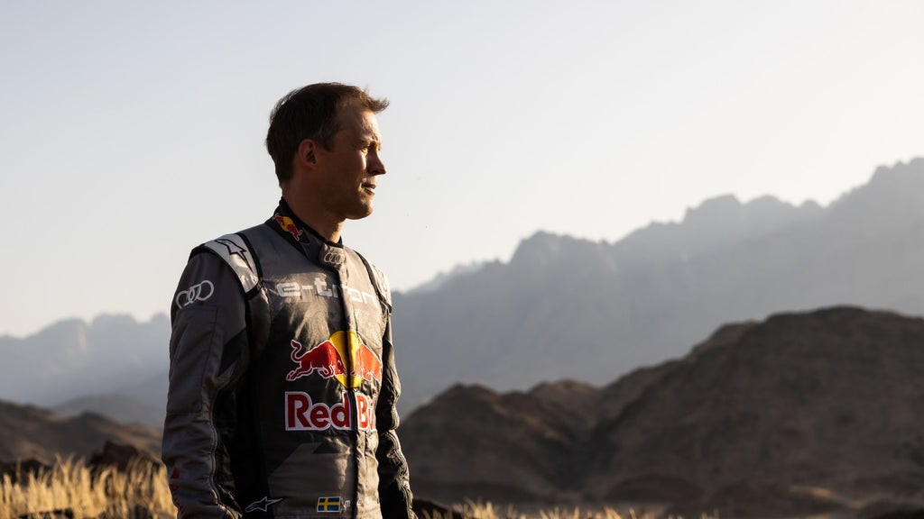  Zdjęcie portretowe Mattiasa Ekströma.