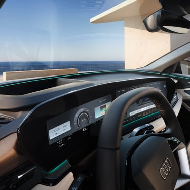 Audi Q6 SUV e-tronin kommunikaatiovalo