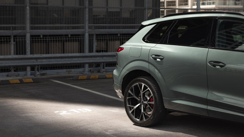 Side rear of the all-new Audi Q3