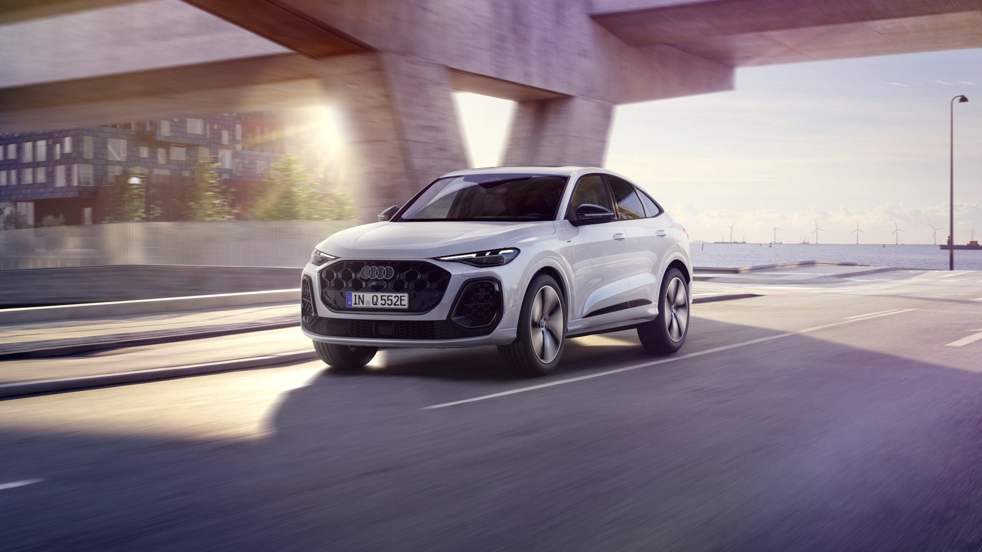 Q5 Sportback e-hybrid staat voor een moderne woning