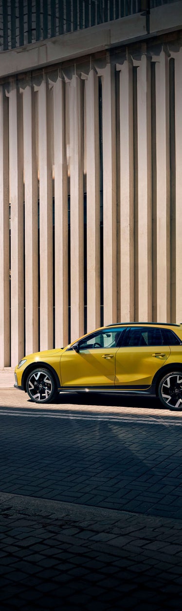 Vista laterale di Audi A3 allstreet 