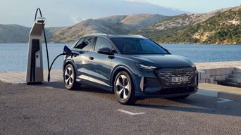 Audi Q4 SUV e-tron 