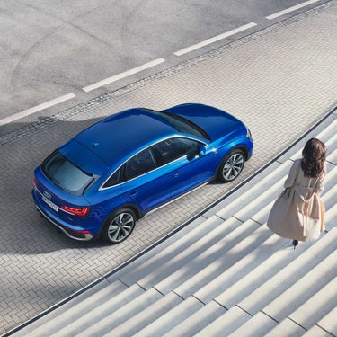 Audi Q5 Sportback Top View