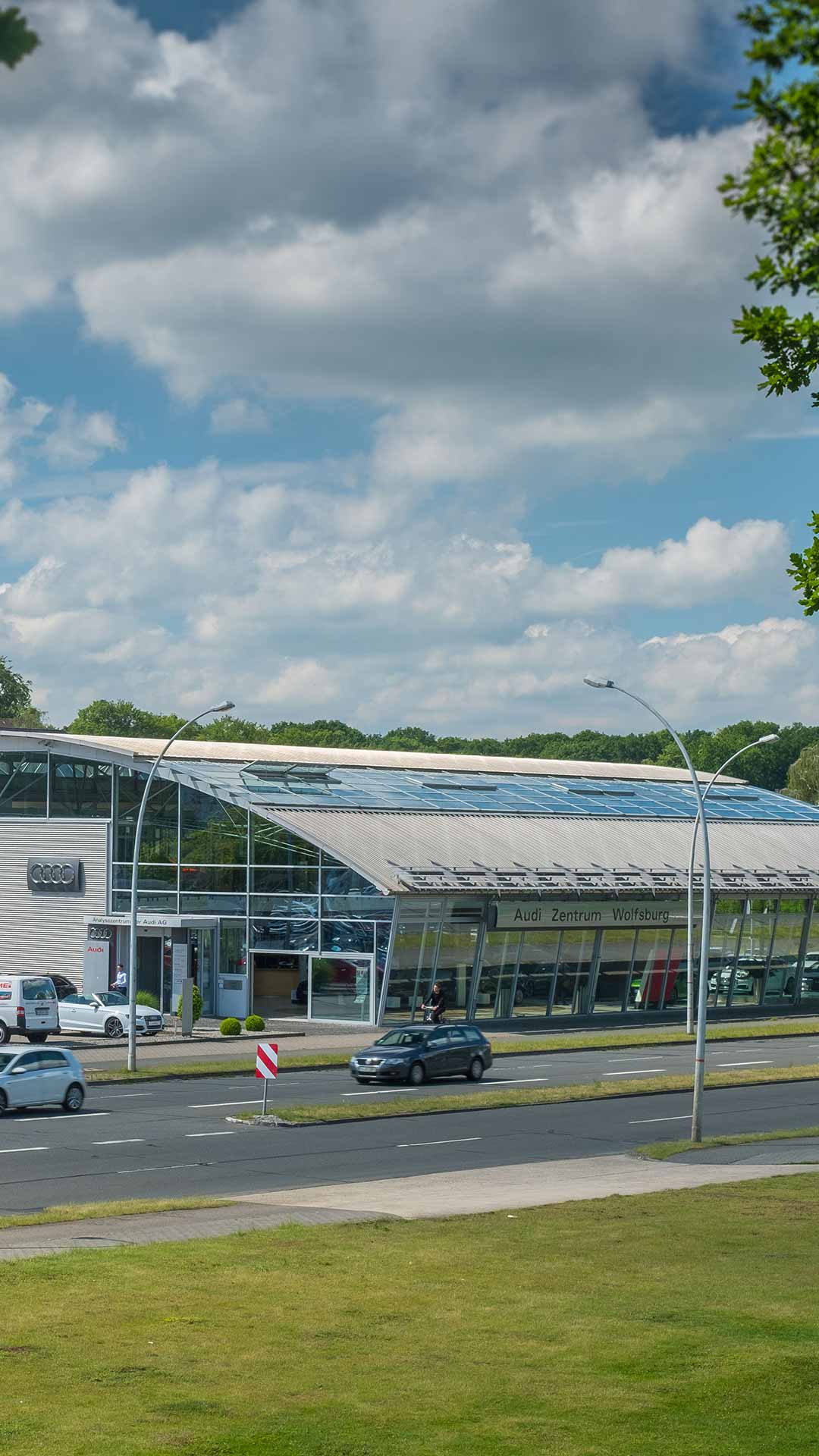 Außenansicht Audi Zentrum Wolfsburg