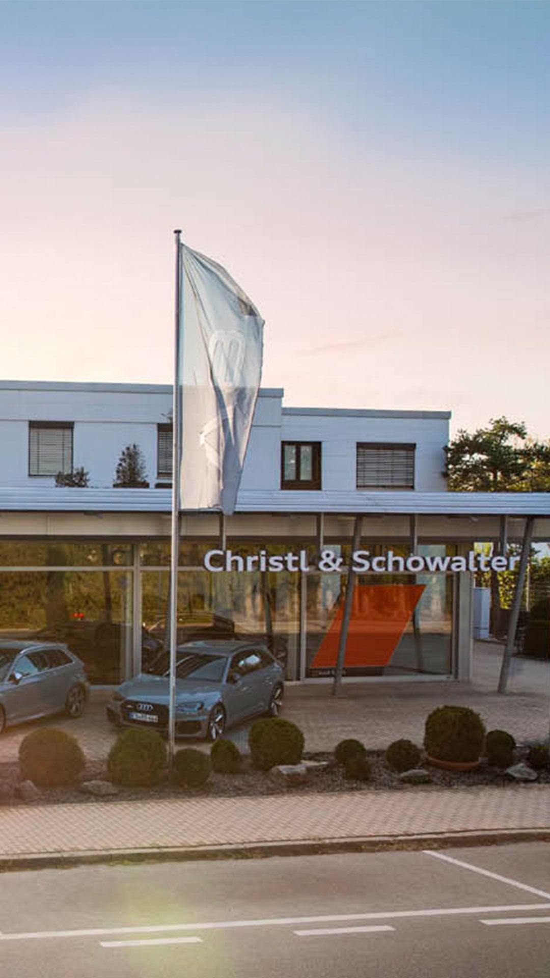 Außenansicht Autohaus Freising Schowalter GmbH & Co. Autohandels KG