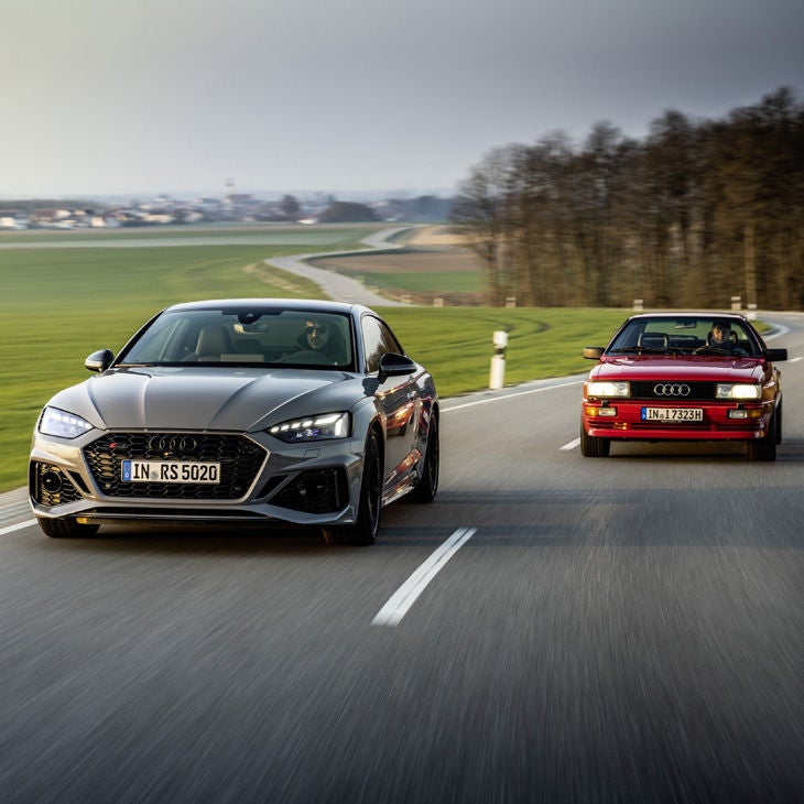 moderni ja old timer audi