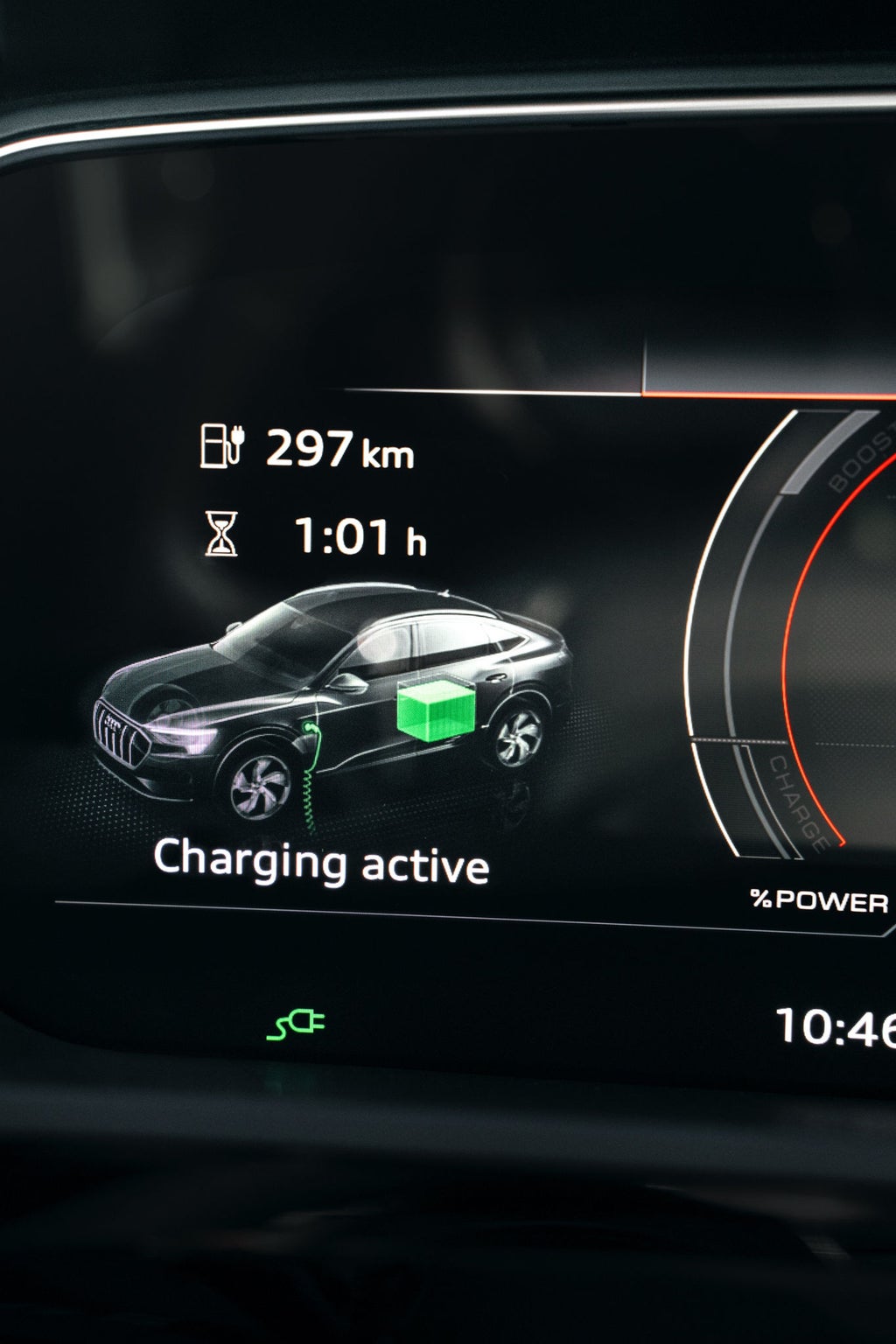 Battery indicator of the Audi SQ 8 e-tron .