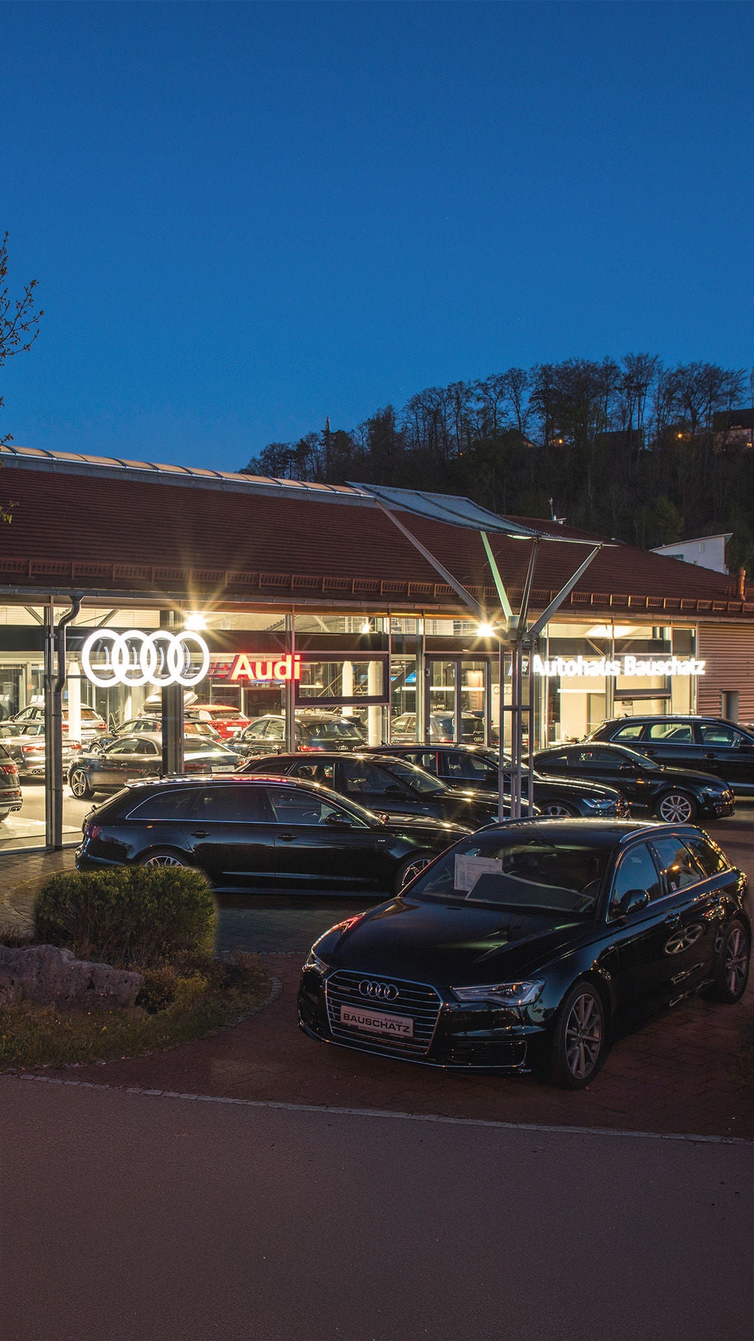 Außenansicht Autohaus Bauschatz