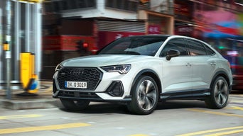 1920x1080-audi-q3-sportback-dynamic-view-my2021-191007_1.jpg