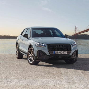 Audi Q2 よりシャープに、スポーティに。