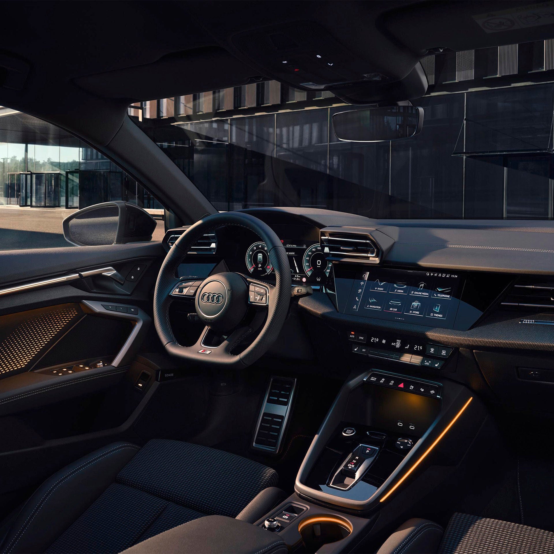 Foto del equipamiento del Audi A3 2025.