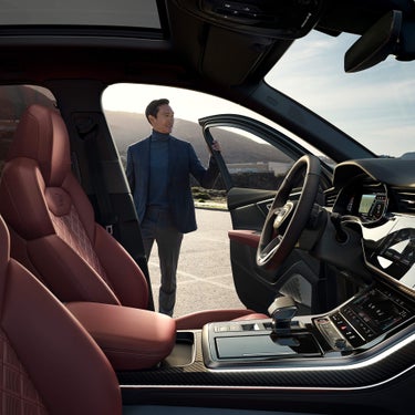 Audi SQ7 SUV interior view