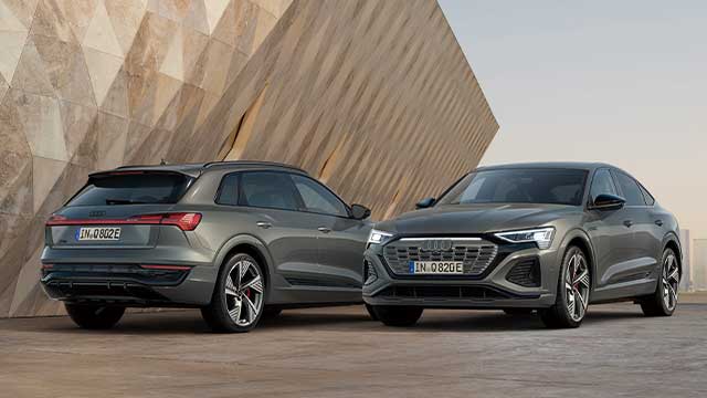 アウディ純正　カスタムブラックエディション　Q3 8U A3 アウディ「Q3スポーツバック」に特別仕様車 ブラックスタイリングで