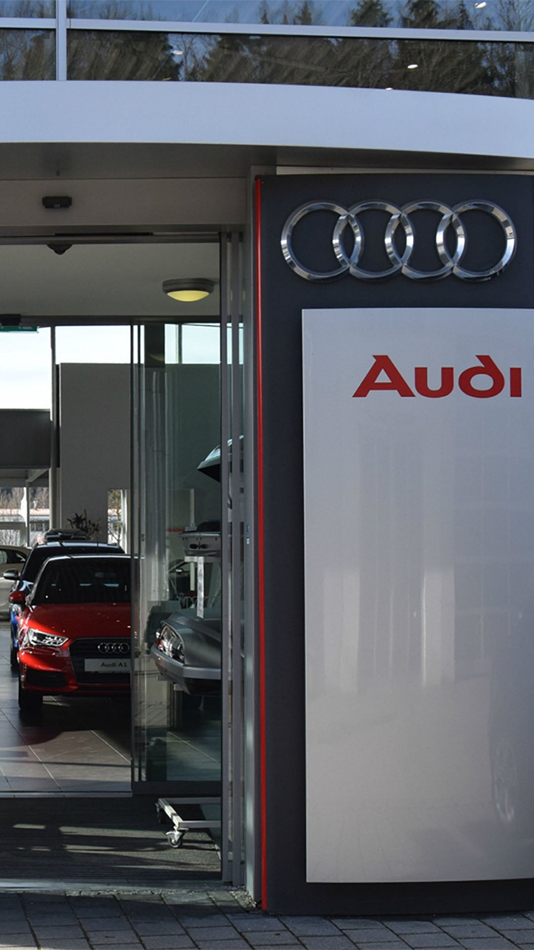 Autohaus Ebersberg GmbH & Co. KG