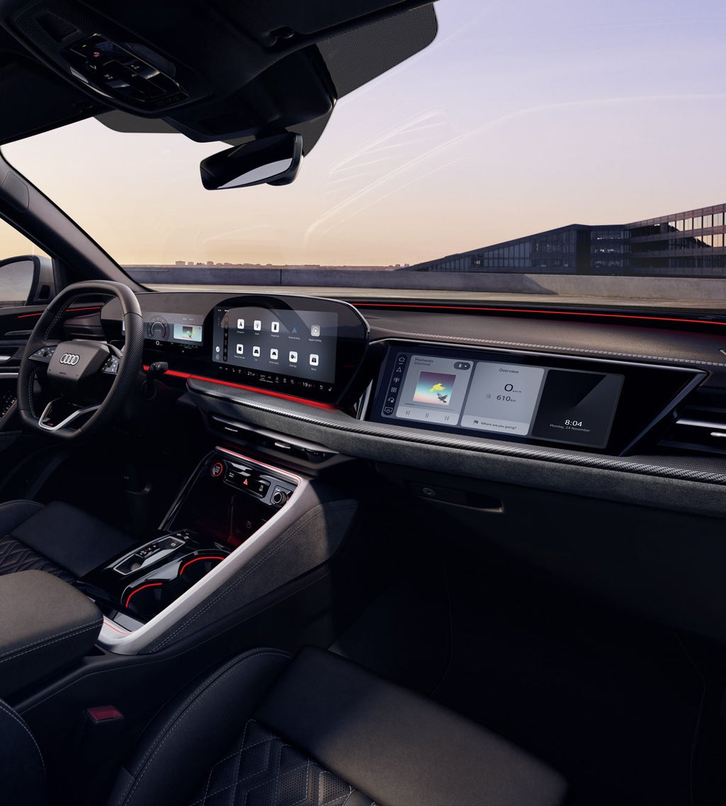 Foto del interior de un Audi SQ5 SUV. 