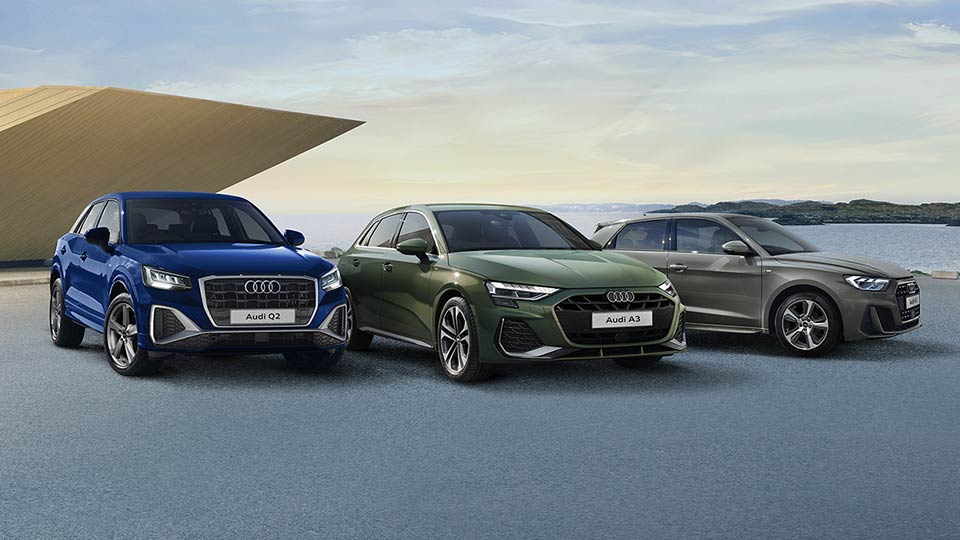 Welcome to Audi Fair | Audi A1、Q2、A3の3台並び