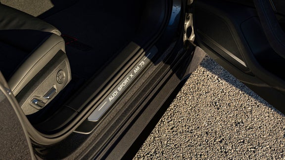 Foto de los Audi RS 6 Avant Performance de Álex y Marc Márquez. 