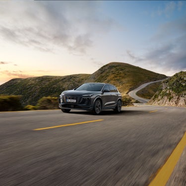 Audi SQ6 e-tron 感情を揺さぶるパフォーマンス
