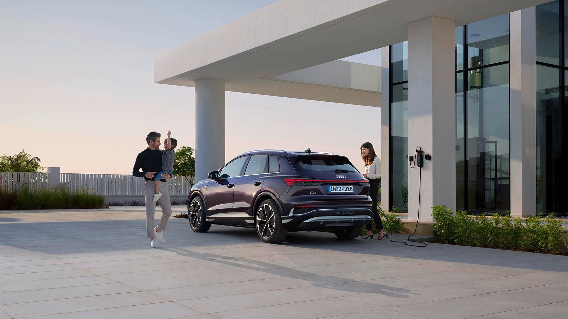 Un coche Audi eléctrico que se beneficia de las ayudas CAE. 