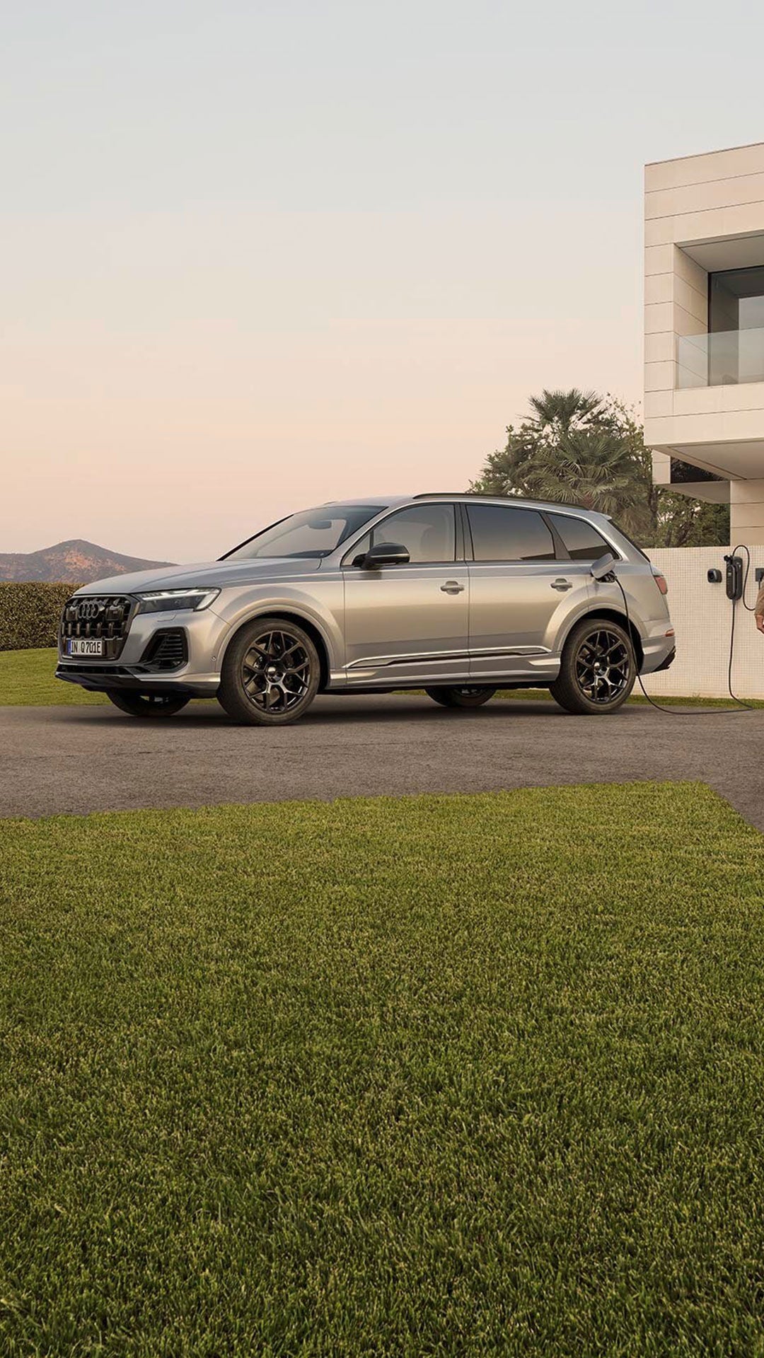 Foto del exterior del Audi Q7 TFSIe