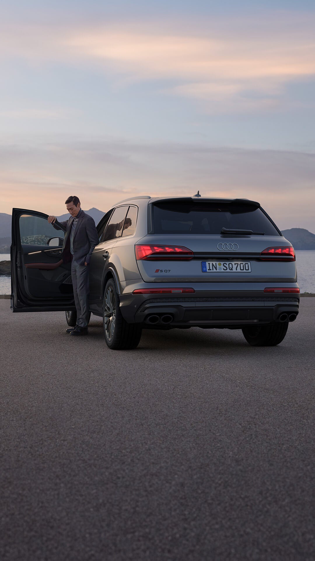 Audi SQ7 SUV rear view