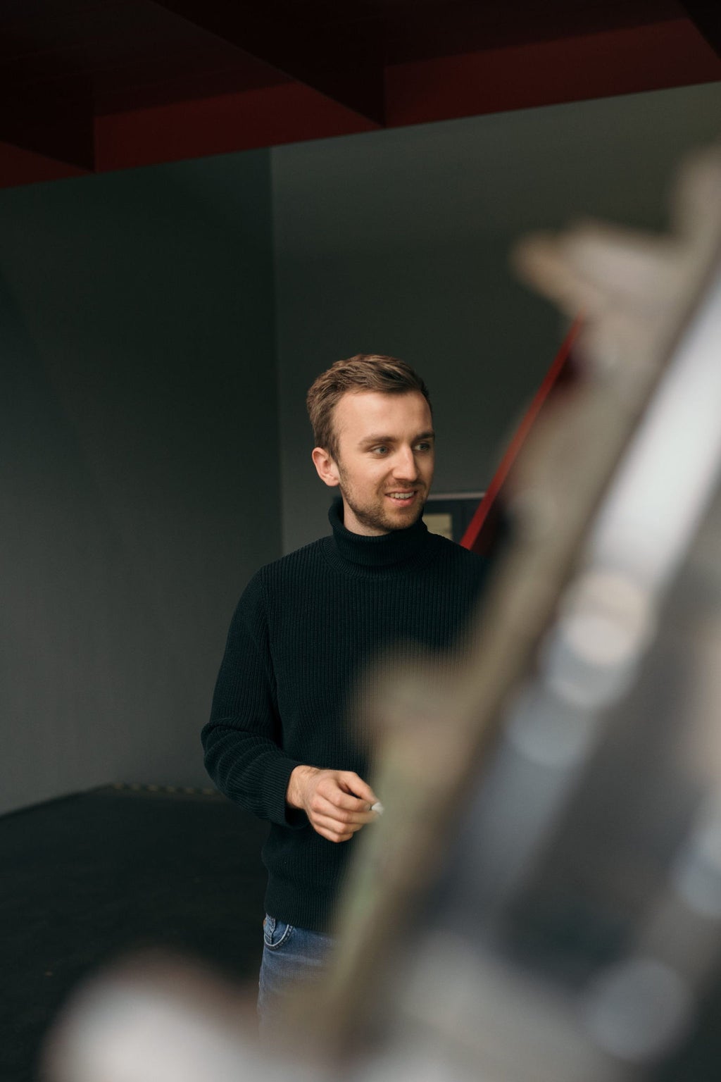Audi Ingenieur Josef Gandlgruber im Audi Batterietechnikum in Gaimersheim.