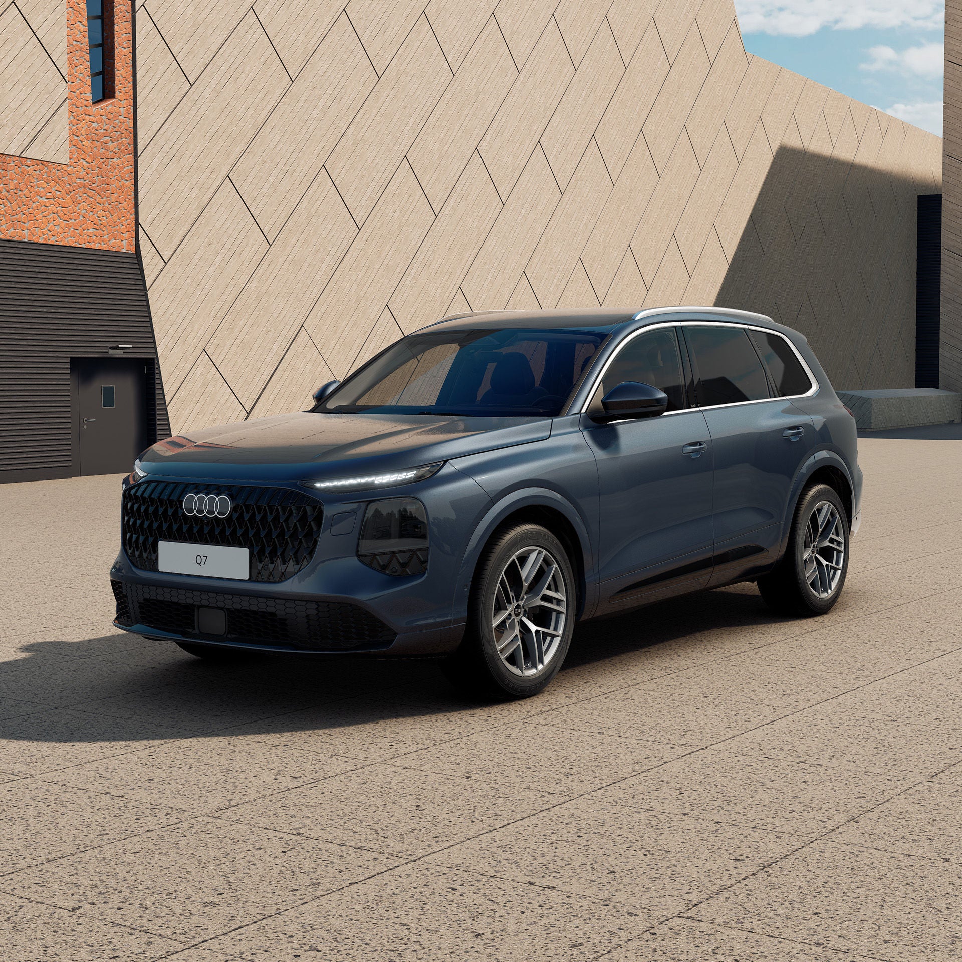 3/4 Ansicht eines blauen Audi Q7 SUV vor einem modernen Gebäude