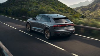 Foto de las medidas del Audi RS Q8. 