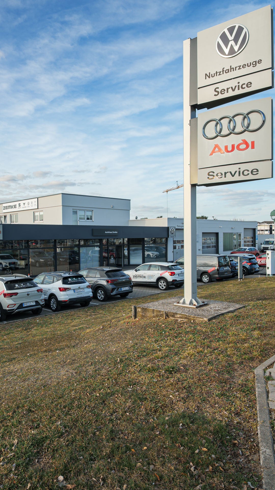 Außenansicht Zemke Autohaus Bernau GmbH